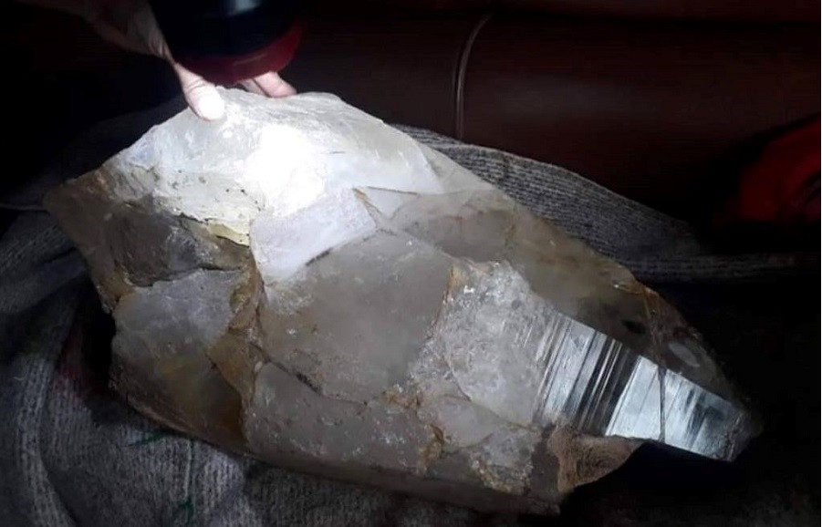 टल्कने ढुङ्गा ‘क्वार्ज क्रिष्टल’ नै भएको भूगर्भ विभागको पुष्टि