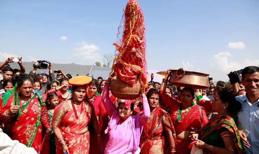 गौरा पर्व भदौ ७ गते मनाउन अठोला पञ्चाङ्गको आह्वान