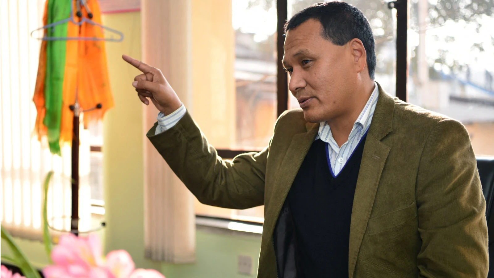 शहरी विकासमन्त्री घिसिङ बन्चरेडाडा ल्यान्डफिल्ड साइट पुगे : कहिले उठ्ला त काठमाडौंको फोहोर ?
