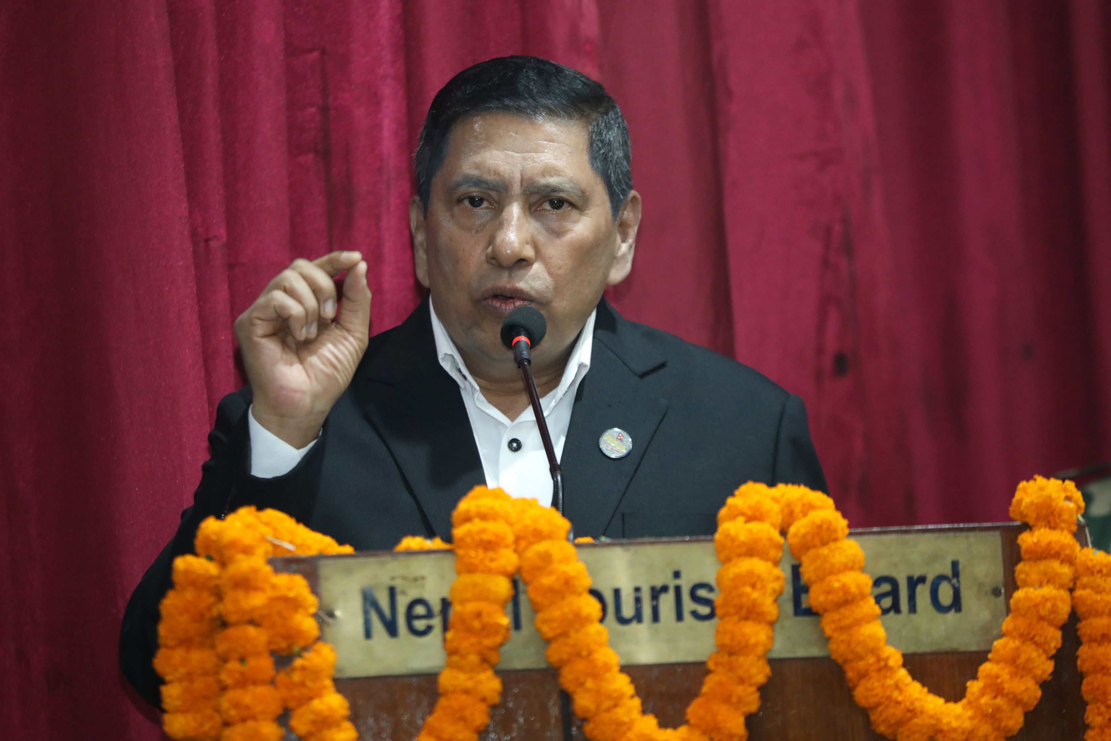 भ्रष्टाचार नियन्त्रण सरकारको प्राथमिकतामाः उपप्रधानमन्त्री श्रेष्ठ