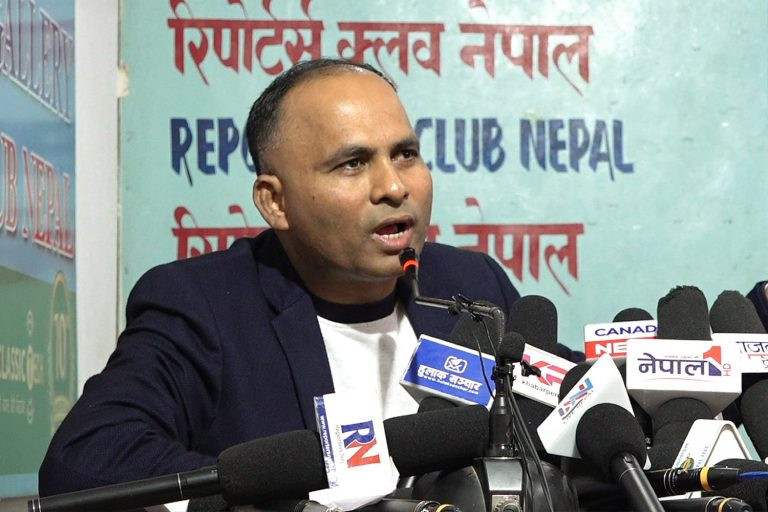 कवाड संकलकलाई महानगर प्रहरीले तीन घण्टासम्म यातना दिएको कवाड व्यवसायी समाजका अध्यक्ष गुप्ताको आरोप