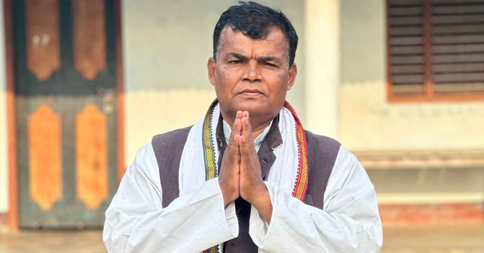 सिराहा–३ का जसपा नेपालका उम्मेदवार अशेश्वर यादव नगदसहित पक्राउ