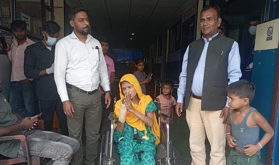 अस्पतालमा बन्धक बनेकी मन्तोरिया ३९ दिनपछि फर्किइन् घर