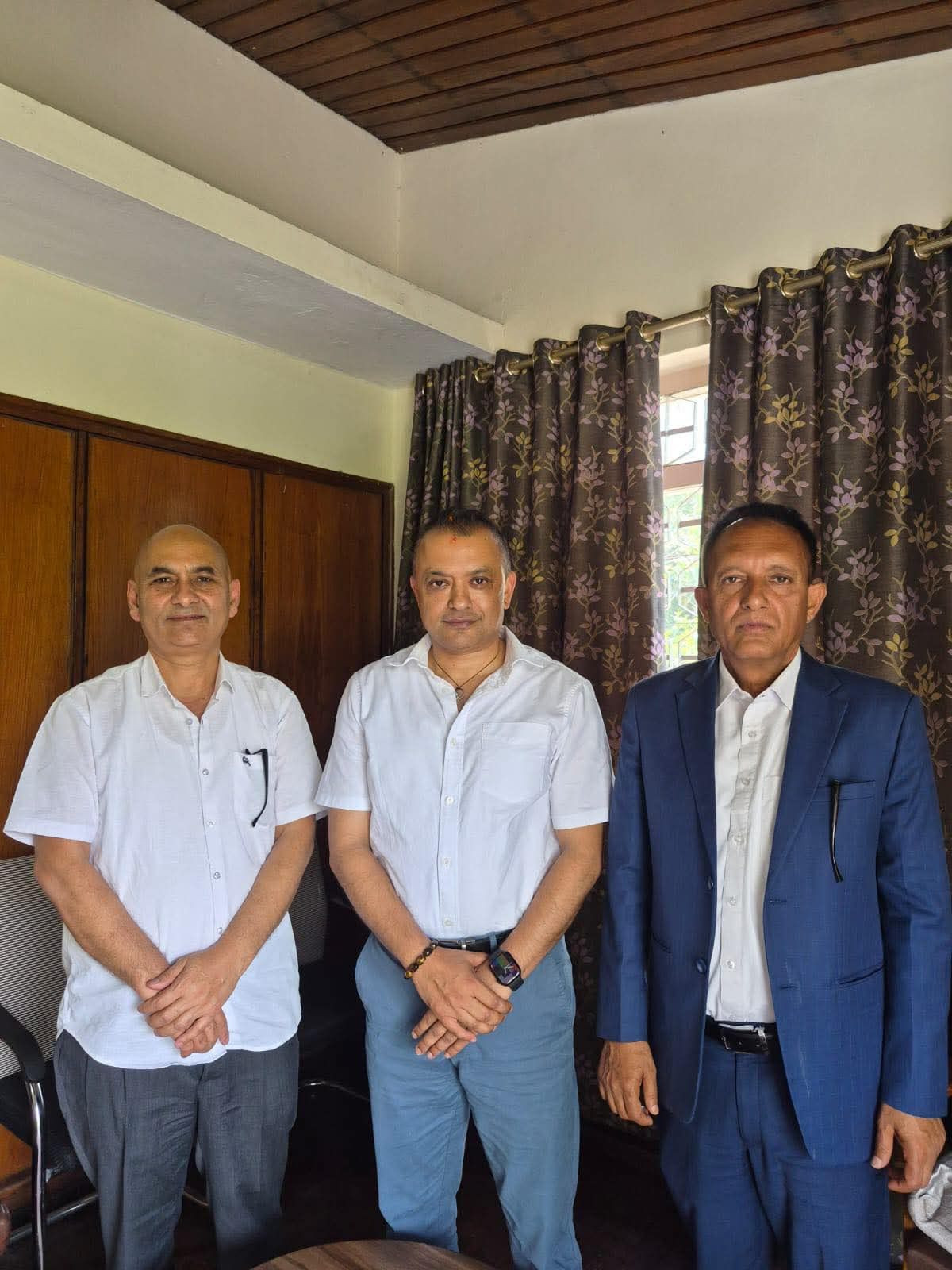 सभापति थापासँग भेटेपछि पार्टीभित्र एकताको सम्भावना बढेको कांग्रेस नेता भट्टराईको भनाई