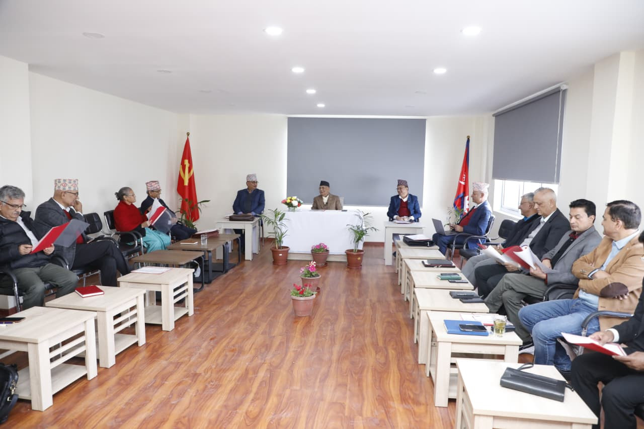 मधेसमा पार्टी एक्लिएको भन्दै एमाले सचिवालय बैठकमै उठ्यो प्रश्न