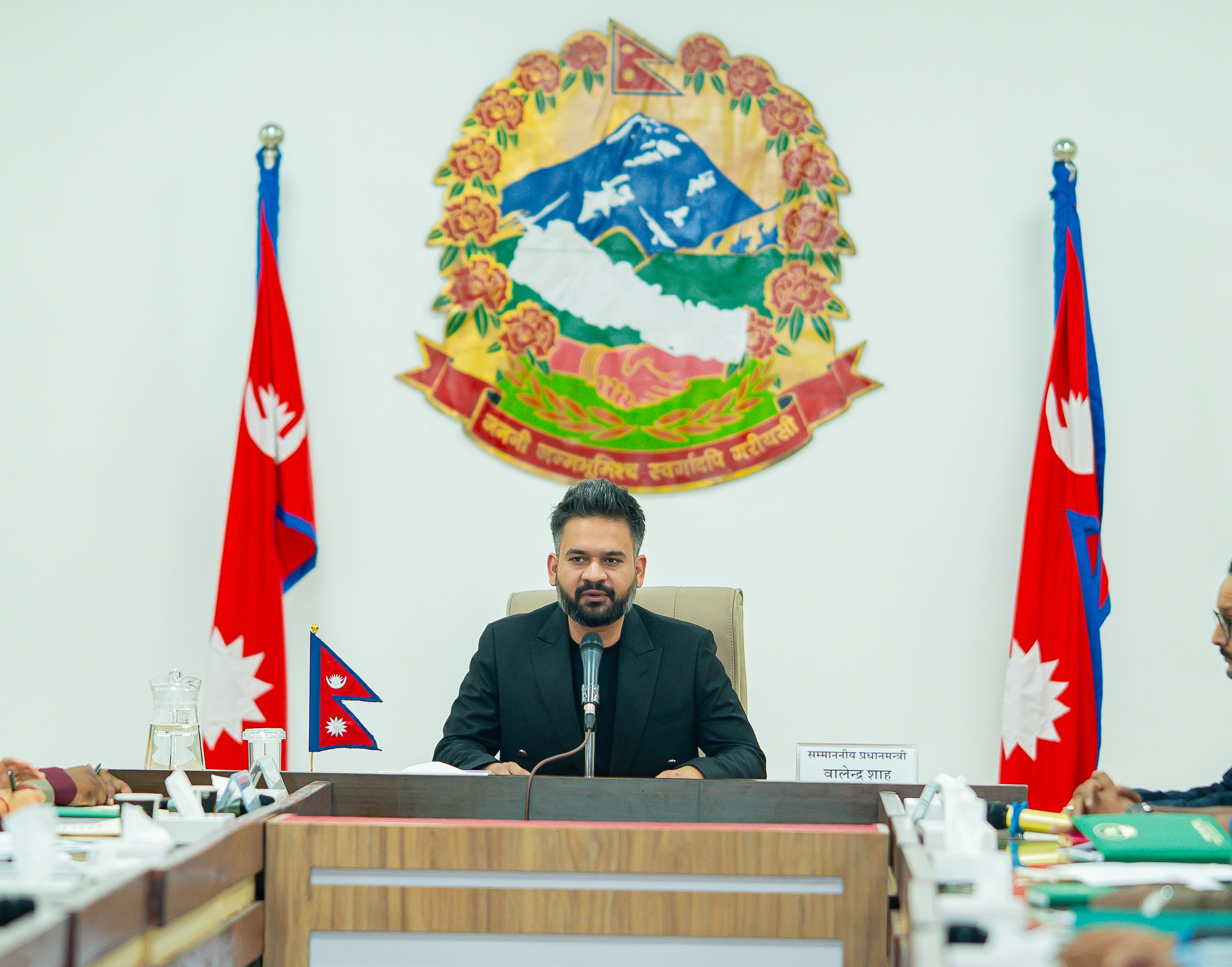 मधेस प्रदेशबाट प्रतिनिधिसभामा प्रतिनिधित्व गर्ने सांसदसँग प्रधानमन्त्रीले गरे छलफल