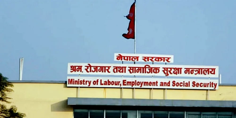 वैदेशिक रोजगारीमा जाने श्रमिकको स्वास्थ्य परीक्षणमा कायम ‘सिन्डिकेट’को अन्त्य