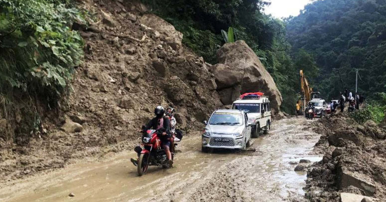 भैँसे–भीमफेदी सडकखण्डमा यातायात सञ्चालन