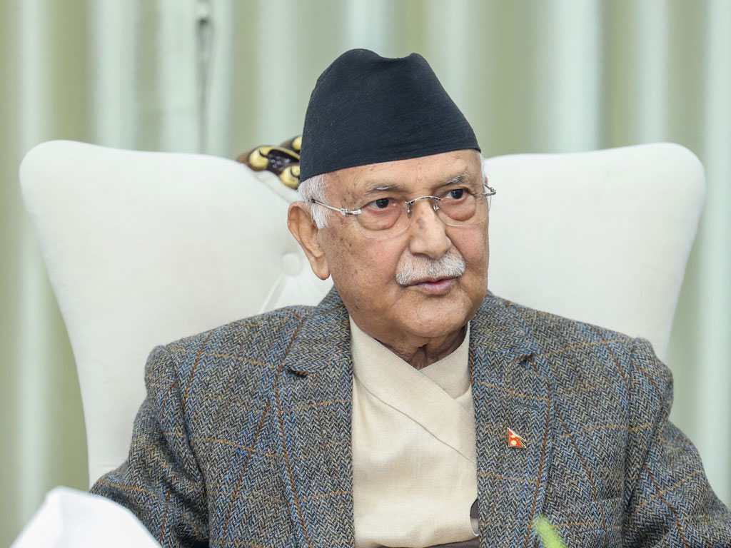 प्रधानमन्त्रीसमक्ष आगामी नीति तथा कार्यक्रमका लागि एमालेद्वारा सुझाव पेस