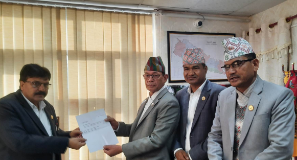 कर्णाली सरकारबाट नेकपा एमालेले दियो राजिनामा