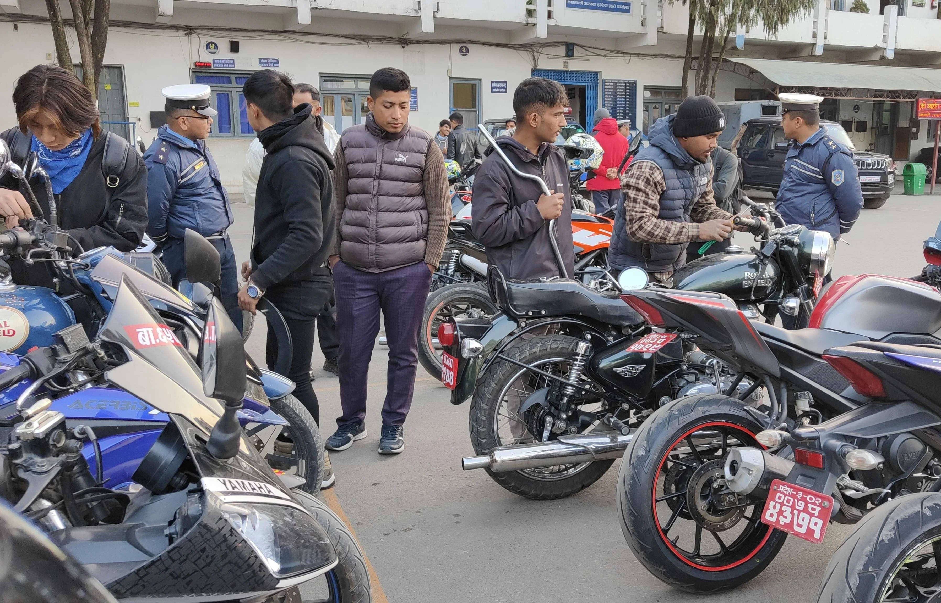 मोटरसाइकल धेरै हराउन थालेपछि प्रहरीले भन्यो- एकान्त स्थानमा पार्किङ नगर्नू