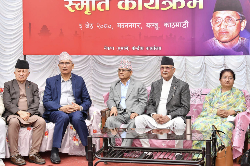 मदन भण्डारी र जीवराज आश्रितका सपना पूरा गर्नुपर्छः अध्यक्ष ओली