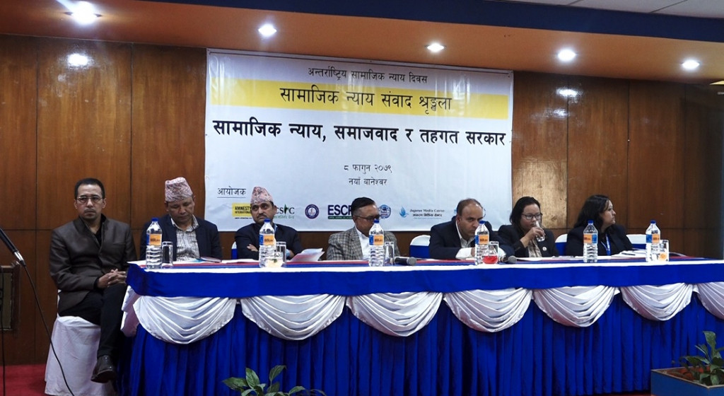 डोजर आतंक फैलाएर काठमाडौं महानगरले थप पीडा दिएको भूमिहीनको गुनासो