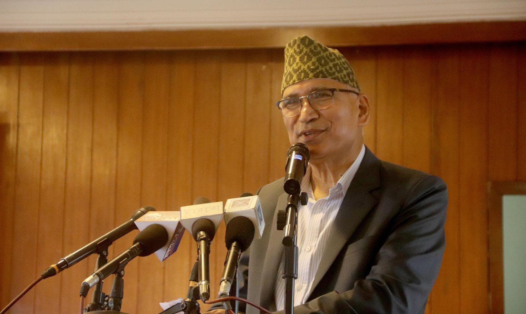 सरकारले लिएको ऋणलाई सर्तकतापूर्वक प्रयोग गर्छौं : अर्थमन्त्री पौडेल