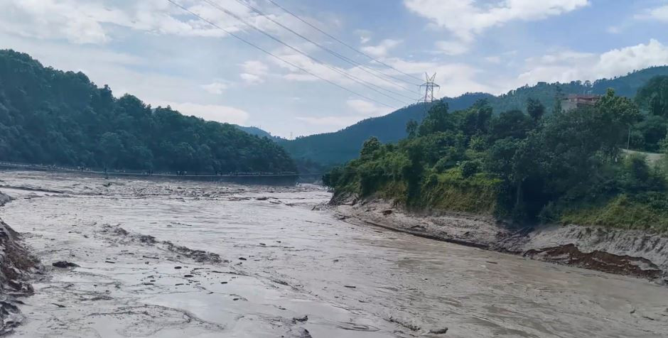 बाढीमा बेपत्ता २७ प्रहरीको सूची सार्वजनिक, असई पौडेलको शव सनाखत