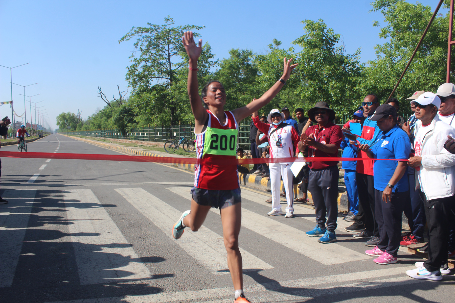 ओपन पिस हाफ म्याराथनको विजेता पछाईं