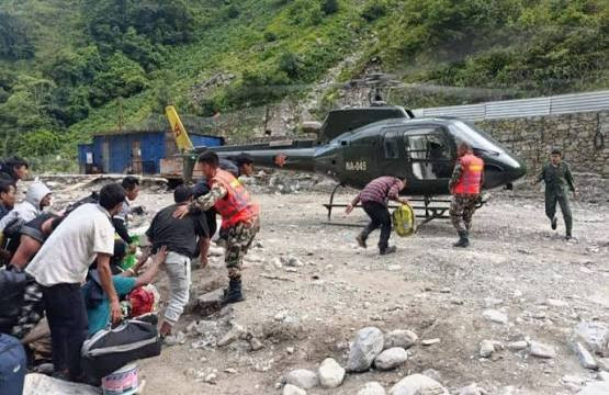रसुवाको भोटेकोशीमा गएको बाढीमा परेर हराएका विभिन्न देशका पर्यटकमध्ये २६१ जनाको उद्धार