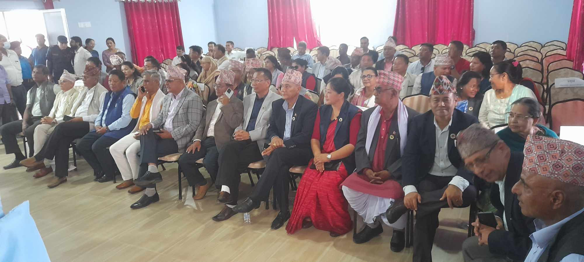 कोसीमा मुख्यमन्त्रीमा समर्थन गर्ने सांसदको सनाखत सुरु