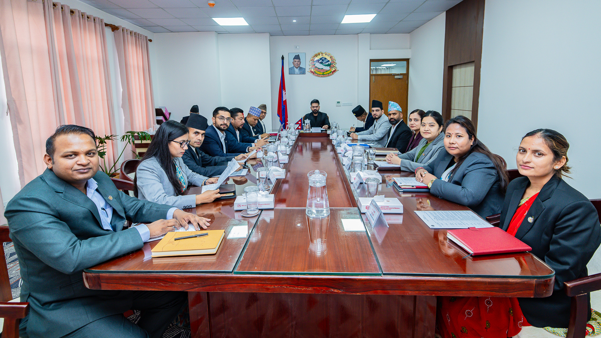 सरकारी कार्यालय र शैक्षिक संस्थाहरूमा हप्तामा दुई दिन बिदा दिने मन्त्रिपरिषद्को निर्णय