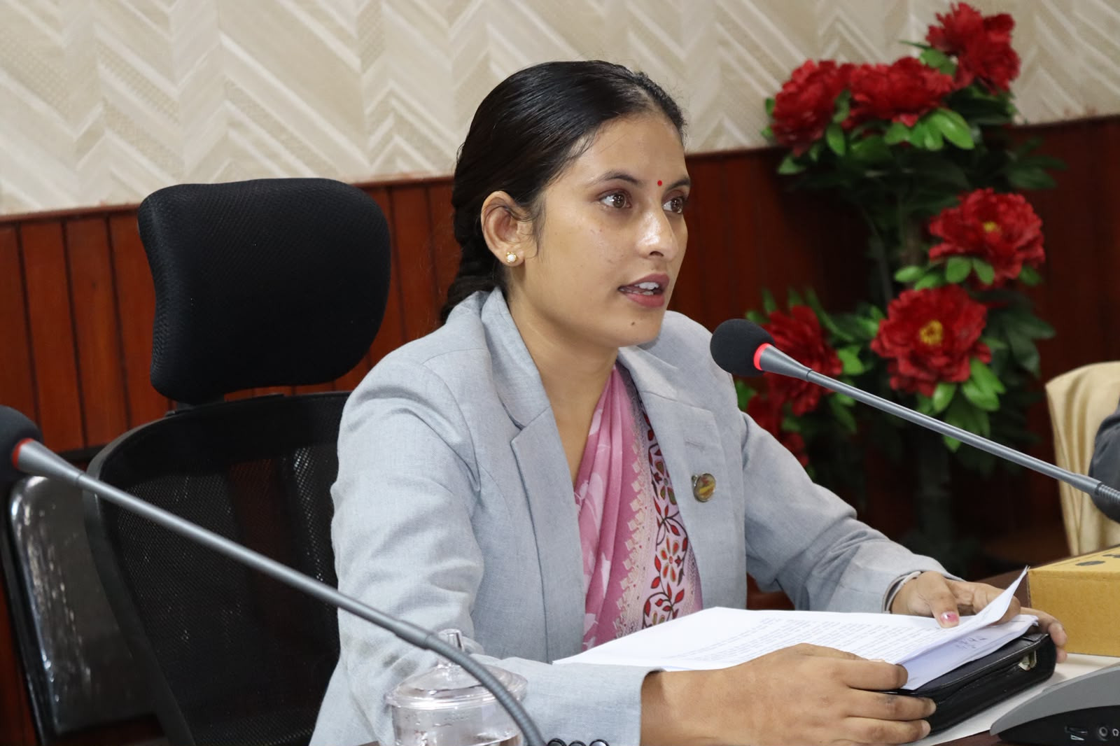 ज्येष्ठ नागरिकको ५० प्रतिशत भाडा छुट कार्यान्वयन गराउन मन्त्रालयको पहल, भौतिक पूर्वाधार तथा यातायात मन्त्रालयलाई पत्र