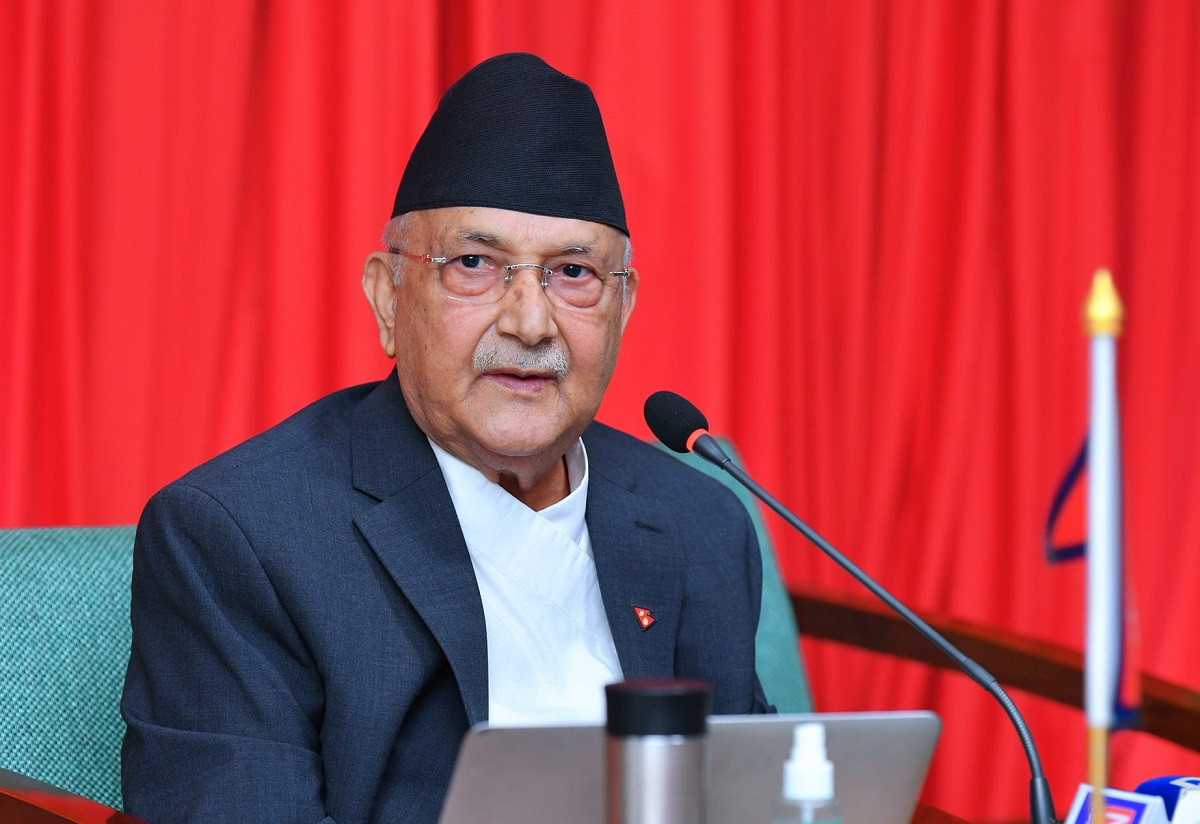 नेकपा एमालेअध्यक्षओली भनछन् , फुटपाथ व्यापार नेवारी व्यापार संस्कृतिको अंश पनि हो ।