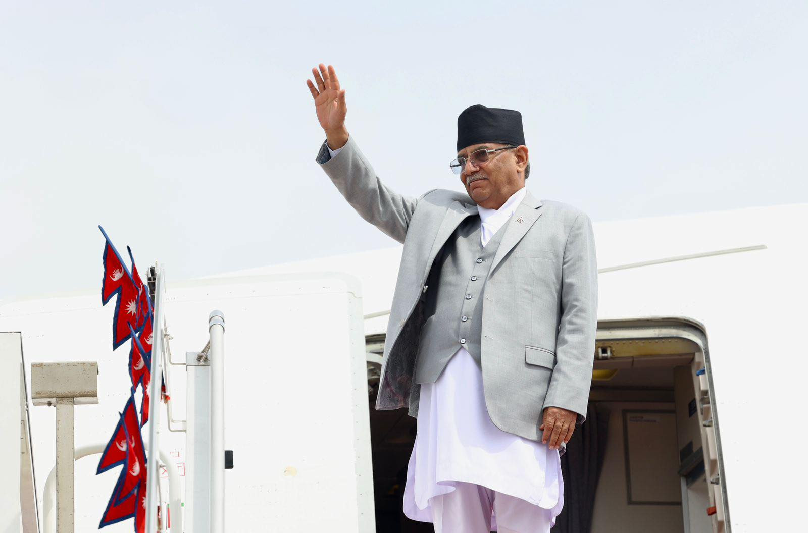 कोप-२८ मा सहभागी हुन प्रधानमन्त्री प्रचण्ड आज यूएई जाँदै, शनिबार सम्बोधन गर्ने