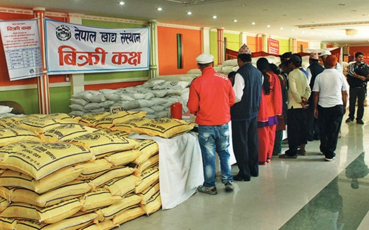 तिहारमा चिनीको अभाव नहुने : भोलीदेखि जताततै पाइने, लुकाइएका चिनि प्रहरीले अनुगमन गर्ने