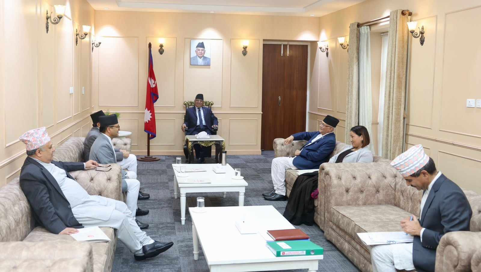 संवैधानिक परिषद्को बैठक बिहीबार बस्ने