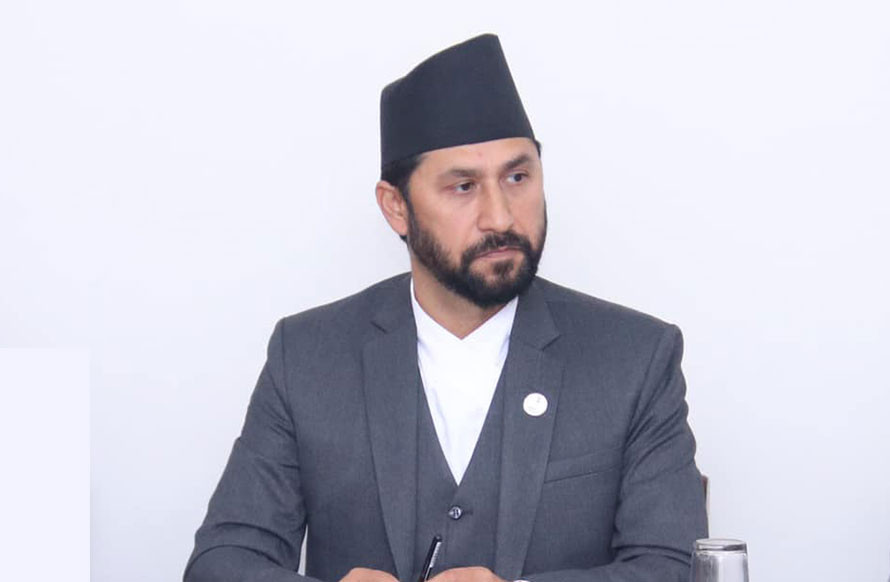 संयमित र मर्यादित भएर आचोलना गर्दिनुहोस्, सच्चिन तयार छौँः सभापति लामिछाने