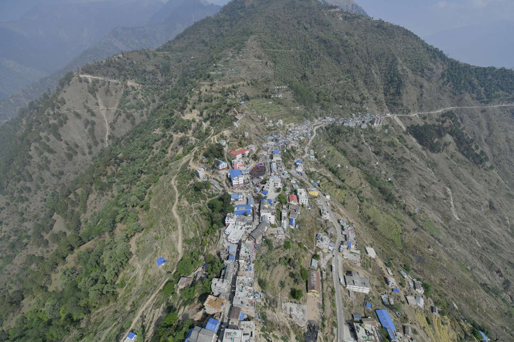 कालीकोटमा एउटै गाउँमा तीन सय जना बिरामी