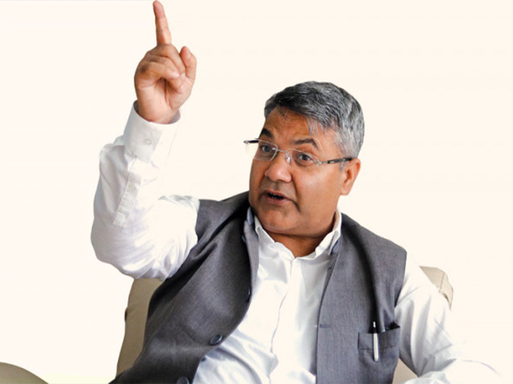 ‘हिजो रामकुमारी झाँक्री ओलीविरुद्ध बोल्दा ताली ठोक्थे, आज मुखमा पट्टी टाँस्न खोज्दै छन्’-गोकुल बास्कोटा