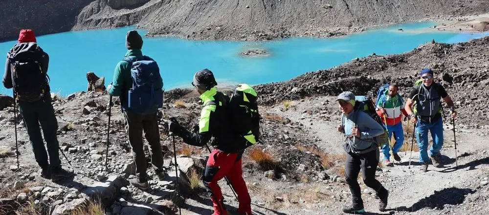 एक हप्ताका लागि अन्नपूर्ण पदमार्गको पदयात्रामा रोक