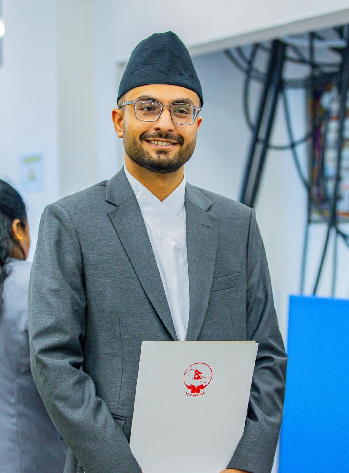 इन्ट्रान्स तयारी कक्षा र ब्रिज कोर्सहरू बन्द गर्न शिक्षामन्त्रीको निर्देशन