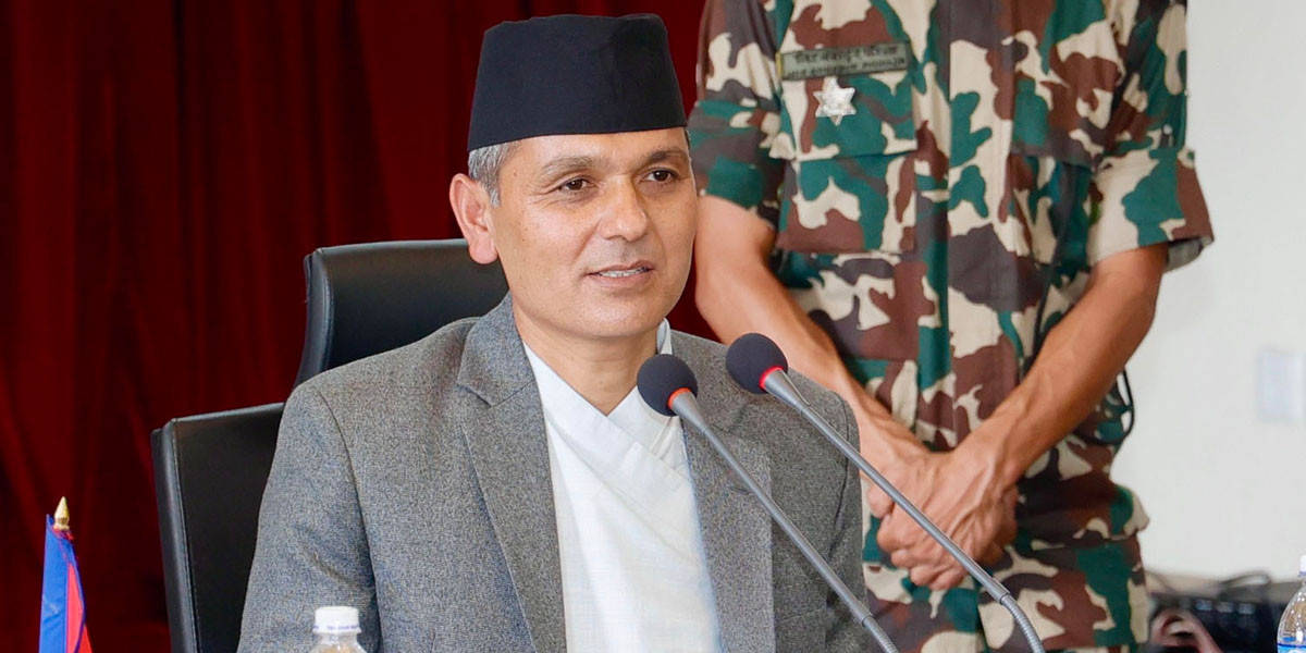 चुनावको आवश्यक वातावरण बनाउन सरकार लागिपरेको छ : गृहमन्त्री ओमप्रकाश अर्याल