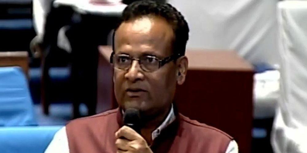 पप्पु कन्ट्रक्सनका कर्मचारी पक्राउ