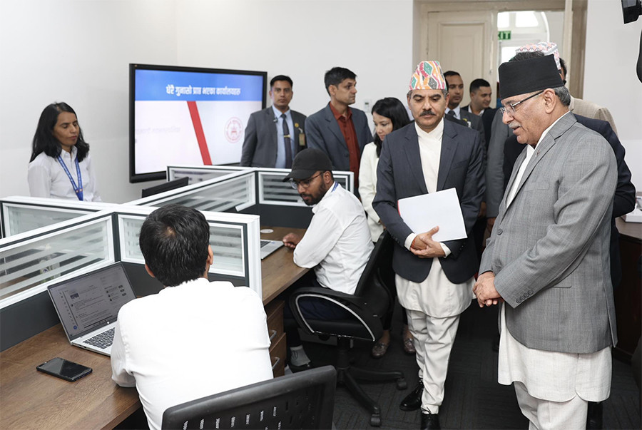 हेलो सरकार’आजदेखि २४सै घण्टा सञ्चालन, अब राति पनि गुनासो टिपाउन सकिने