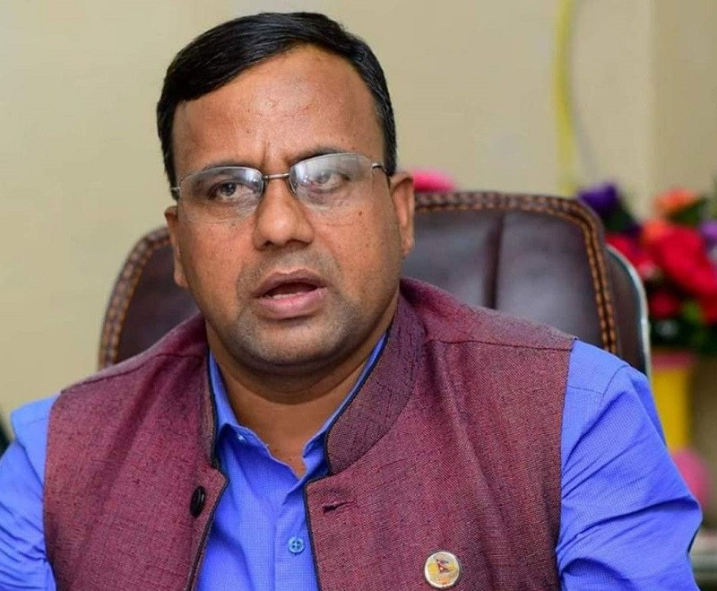 एयर डाइनेस्टी हेलिकोप्टर दुर्घटनाः पर्यटनमन्त्रीसहितको टोली घटनास्थल जाँदै