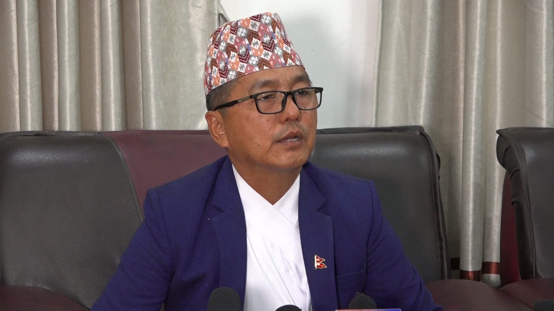 प्रधानमन्त्रीलाई विश्वास मतबारे निर्णय गर्न राप्रपा संसदीय दलको बैठक बस्दै