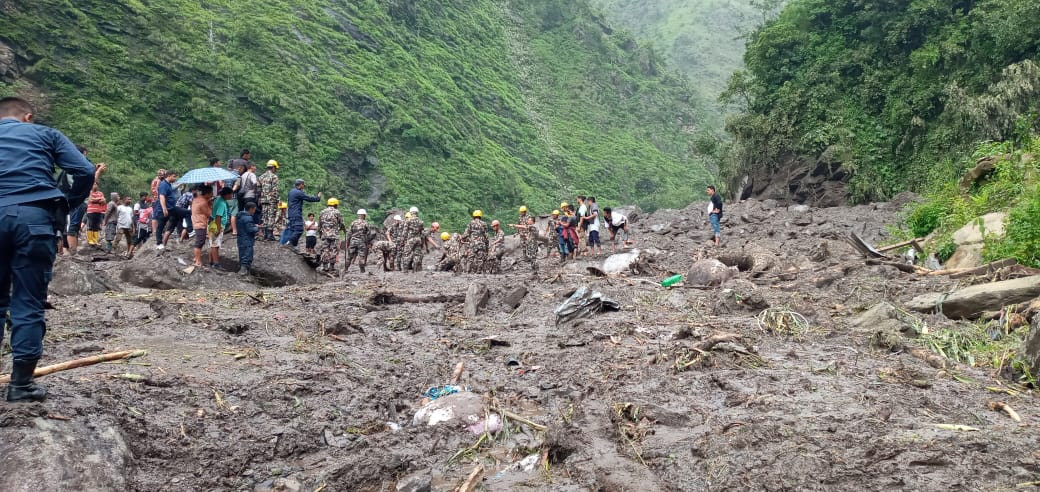 पहिरोमा परेकी नाबालिका मृत फेला