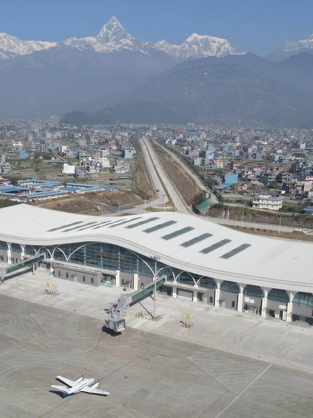 पोखरामा पहिलो पटक भयो चिनियाँ जहाज अवतरण