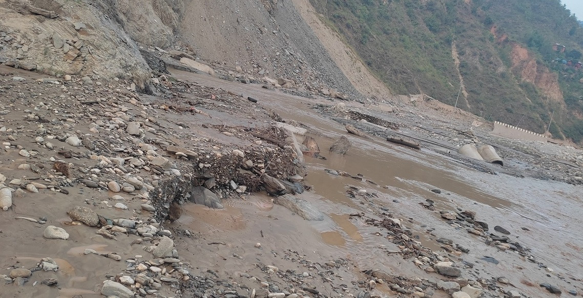 अवरुद्ध बीपी राजमार्ग खुलाउन समय लाग्ने