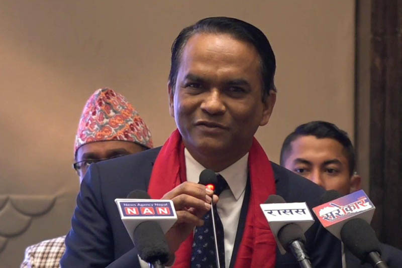 व्यवसायीहरूलाई वर्तमान आर्थिक अवस्थाबाट निराश नहुन गभर्नर डा. विश्वनाथ पौडेलको आग्रह