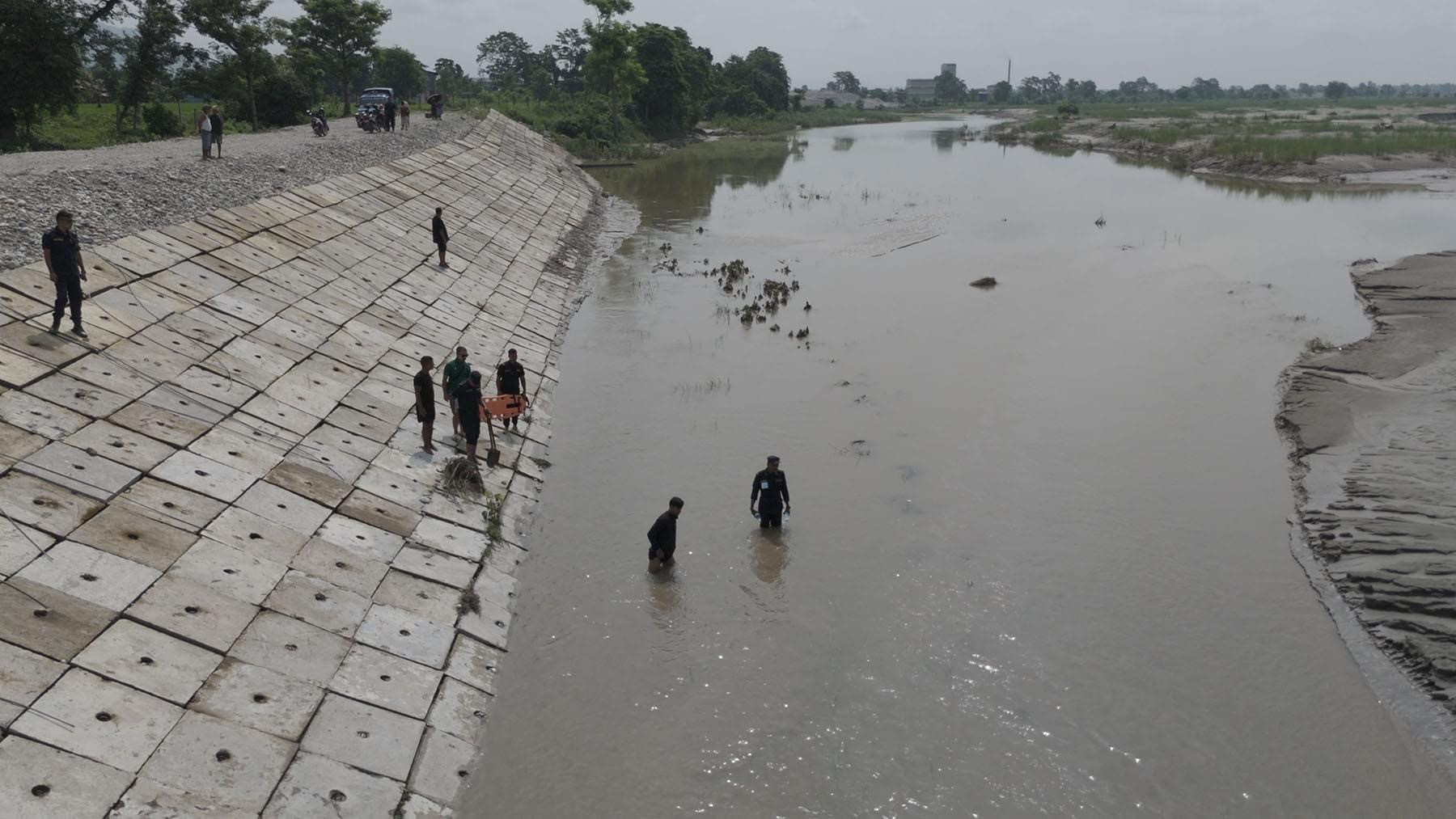 सिमलताल बस दुर्घटना : हालसम्म १८ शव भेटियो, चारको सनाखत हुन बाँकी
