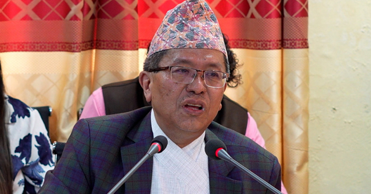 सरकारको दबावमा काम गरेको भन्दै अख्तियार प्रमुख राईलाई सांसदको प्रश्न