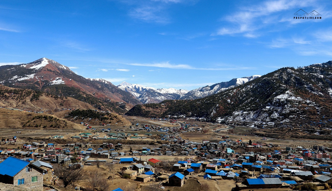 जुम्लामा वडाबाटै नुन वितरण गरिँदै