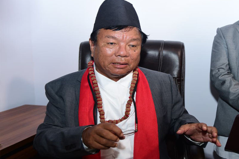 मन्त्रालयअन्तर्गतका विभागबाट सेवा प्रवाहमा भइरहेको ढिलासुस्ती अन्त्य गर्न शिक्षा मन्त्री पुनको निर्देशन