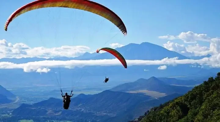 पोखरामा प्याराग्लाइडिङ पुनः सुरु, पर्यटन व्यवसायी उत्साहित