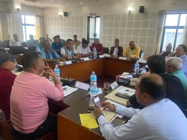 सार्वजनिक यातायात बचाउ आन्दोलनमा ट्रक व्यवसायी महासंघको सक्रिय सहभागिता