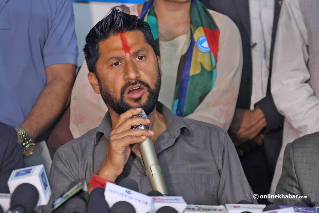 ‘किस्तीमा आएको प्रधानमन्त्री पद हाँसीहाँसी त्यागेको हुँ’ : रवि लामिछाने