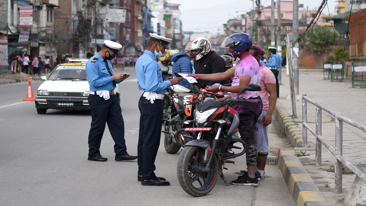 सवारी अनियमितता बढ्दो